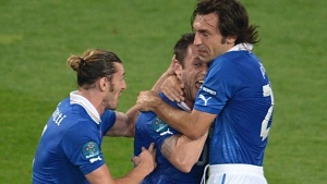 2:0 срещу Ейре класира „подценена“ Италия на четвъртфинал
