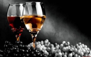 Честит имен ден на Бисер и Наум!