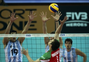 България стартира с победа в групите на Световната лига по волейбол