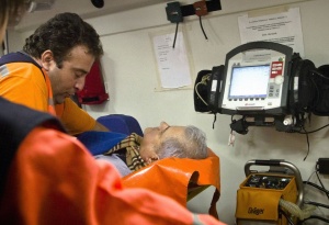 Бивш румънски премиер влезе в затвора въпреки опит за самоубийство