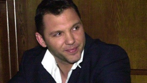 Дясната ръка на Златко Баретата се предаде