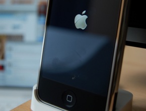 Apple са доставили общо 250 милиона броя от iPhone