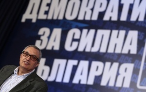 Костов: Излизане от кризата без ДСБ няма!