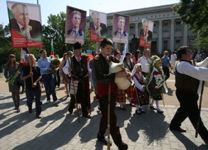 Шествие отбеляза 10-тата годишнина от смъртта на Хайтов