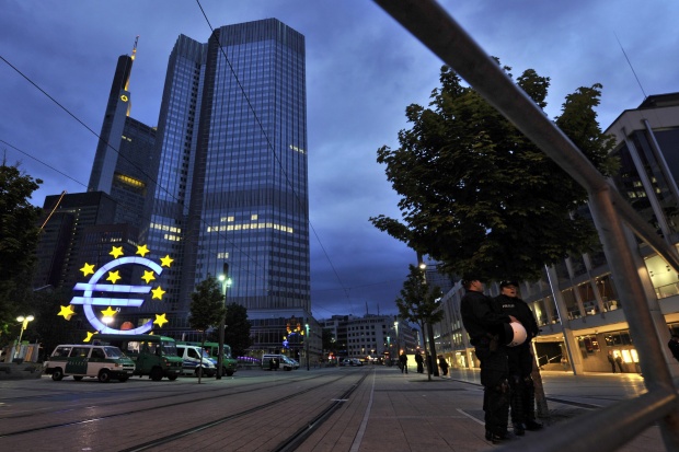 ЕЦБ: Инфлацията в еврозоната ще остане стабилна