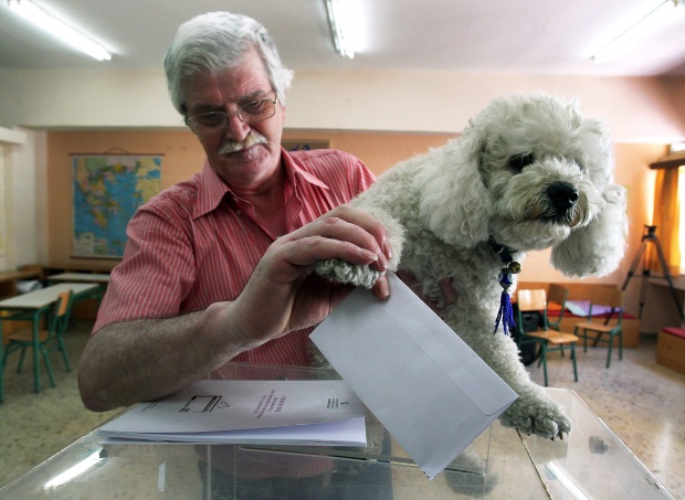 Прогнози отреждат преднина на проевропейските партии на изборите в Гърция