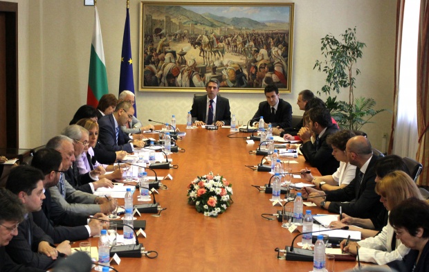 Плевнелиев: Изборите в България са честни и демократични