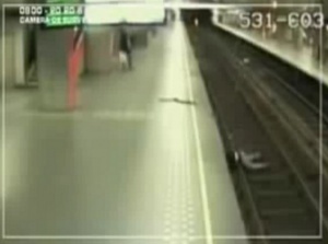 Оправдаха обвиняем за побоя над българин в брюкселското метро