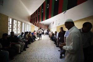 Либералите с преднина на изборите в Либия