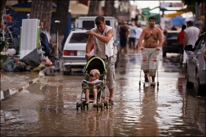Медии: Небрежността на властите е причина за жертвите на наводненията в Русия