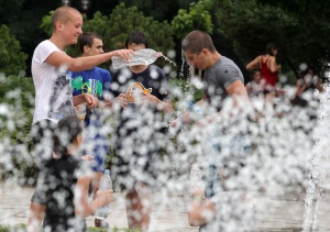 7 температурни рекорда в горещия вторник