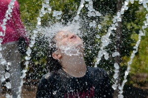 Опасни жеги около 40 градуса през почивните дни