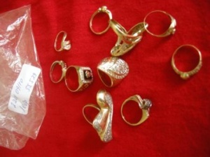 НАП Велико Търново разпродава конфискувано злато за 85 000 лв.