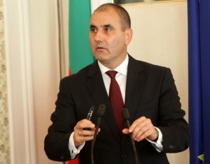 Цветанов: Жертвите на атентата са 7, не 8