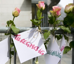 Година след терора на Брайвик Норвегия не се е променила