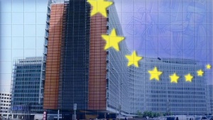 „Недостиг на демокрация" бил причина за негативната оценка на ЕК за България и Румъния