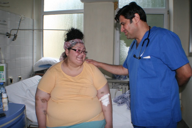 Спасиха живота на 240-килограмова пациентка с уникален за България метод