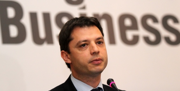 Министърът на икономиката Делян Добрев: Най-важното е да покажем грижата на правителството за инвеститорите