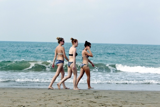 НЦИОМ: 52% от българите няма да почиват това лято