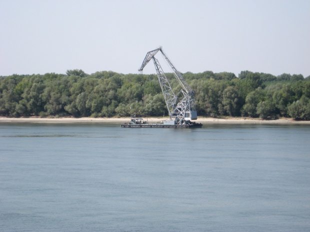Концесионерът на Пристанище Русе трябва да инвестира поне 7.4 млн. лв