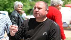 Запалиха заведение на бивш кмет, заплашван, че не е от ГЕРБ