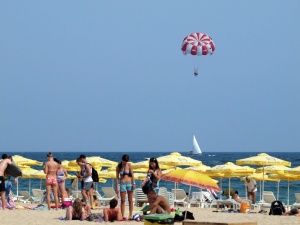 Спасиха от удавяне пиян германец в „Златни пясъци"