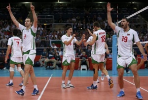 Българските волейболисти първи в групата, смачкаха Италия