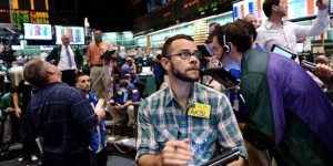 „Манчестър Юнайтед” излиза на борсата заради голям дълг