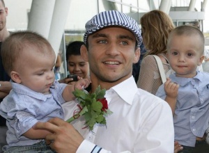 Борецът Великов отпадна от 1/8-финала, още се надява на бронз