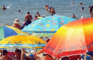 Комари разнасят треска с висока температура по морските курорти