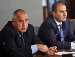 Борисов и Цветанов: Помагаме за развитието на всички спортове!