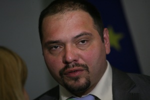 Филип Златанов отхвърли обвиненията на Трайков в „политическа отмъстителност"