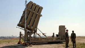 Израел разположи противоракетен „Железен купол" срещу Египет