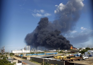 Плевнелиев прати съболезнования на Чавес след взрива в рафинерията