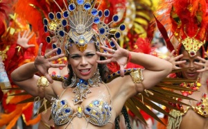 248 ареста на карнавала „Нотинг хил" в Лондон