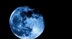 "Синя луна" ще изгрее в петък