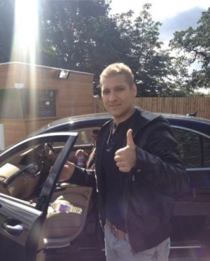 Стилиян Петров се появи на тренировка на „Астън Вила"