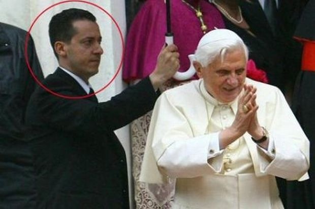 Ватикана ще съди иконом на папата за „Ватилийкс"