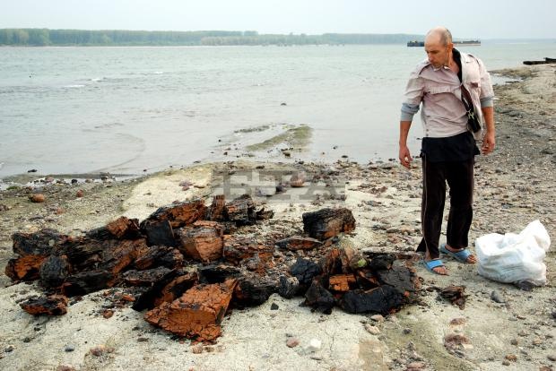 Рибари откриха въглища на острови по Дунав
