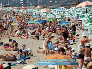 Труден, но успешен летен сезон по Черноморието отчетоха туроператорите