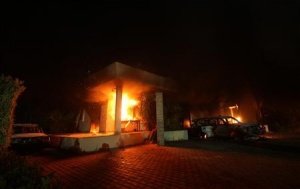 Дипломат загина при нападание срещу консулството на САЩ в Бенгази