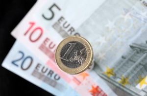 „Файненшъл Таймс": България охладня към еврото