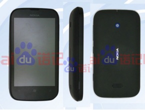 Първи снимки на бюджетния Nokia Lumia 510