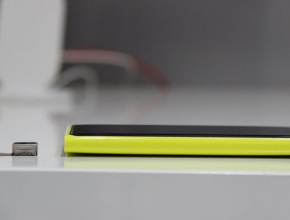 Камерата е една от причините за дебелината на Nokia Lumia 920