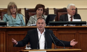 Станишев предложи Борисов за пожизнен премиер на БББългария