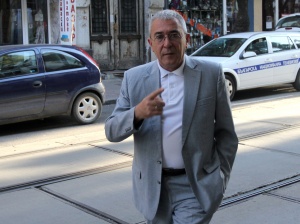 Шамара не заплашва конституционния ред, смята Лазар Груев