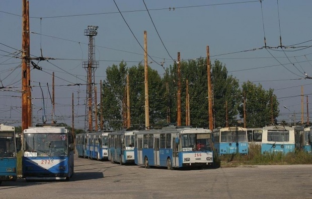 Тролей отново скъса жици в Пловдив