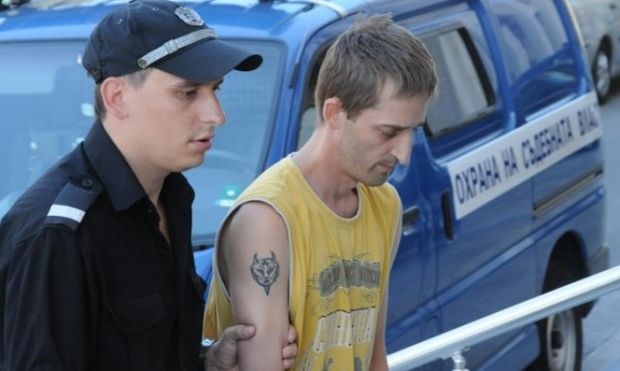 Германецът, убил свой сънародник в Бургас, се обеси в ареста