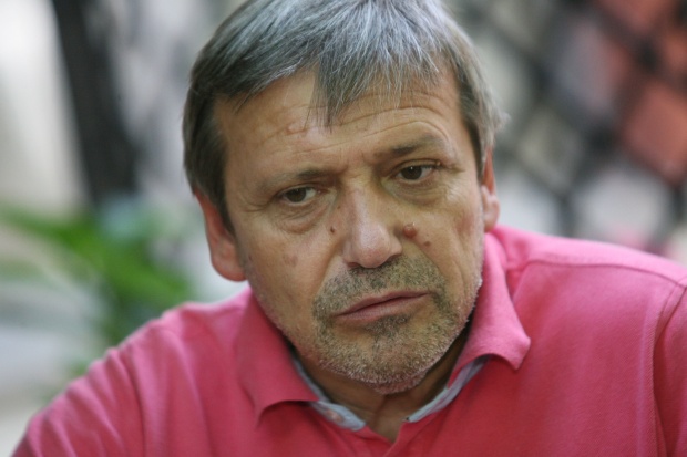 Кабинетът бяга от отговорност по АЕЦ „Белене“, твърди Красен Станчев