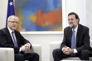Оли Рен: ЕК е готова да спаси Испания